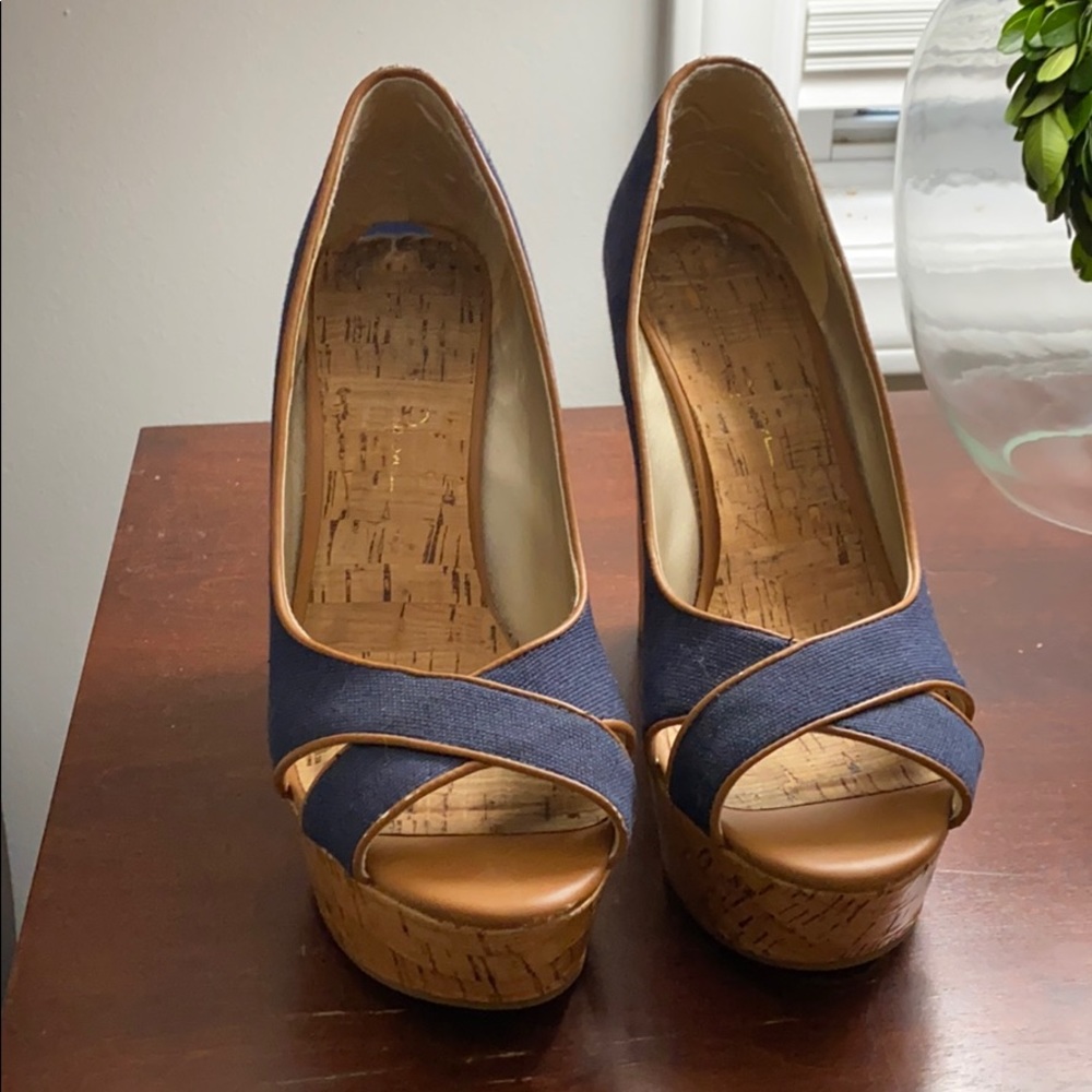 LIKE NEW Jessica Simpson Navy & Tan Wedge, SZ 7.5